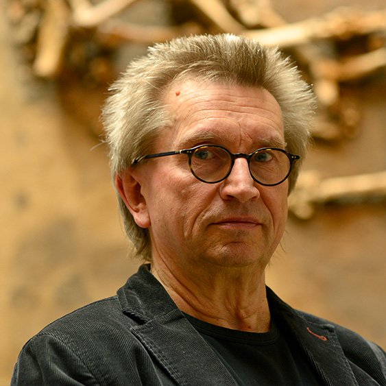 Dr. Bernd Zich